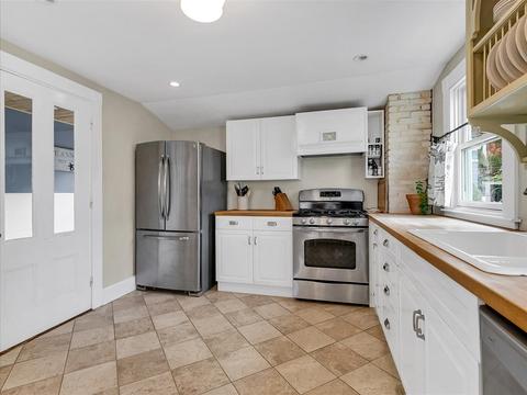 74 Haskell St, Beverly, MA 01915 photo 15