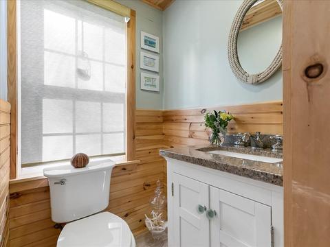 74 Haskell St, Beverly, MA 01915 photo 21