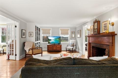 2 Tully Rd, Marblehead, MA 01945 photo 11