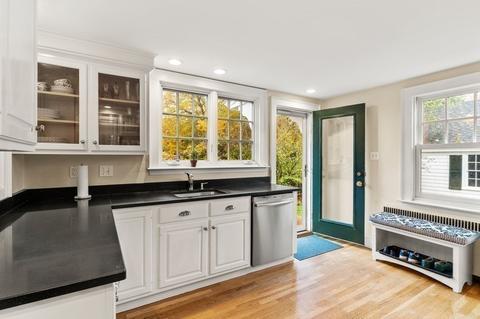2 Tully Rd, Marblehead, MA 01945 photo 16