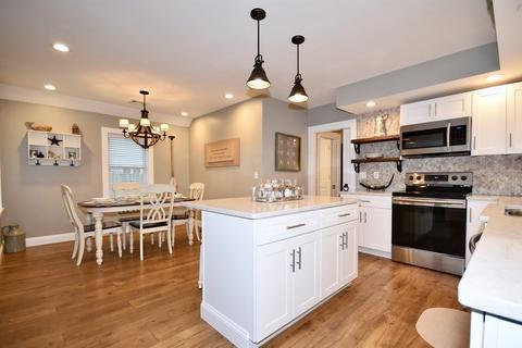 11 Pleasant Ave, Wareham, MA 02571 photo 6