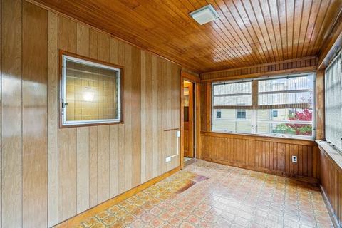 10 Liberty St, Everett, MA 02149 photo 17