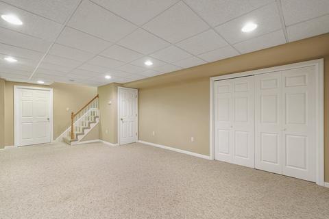 10 Bayberry Rd, Windham, NH 03087 photo 36