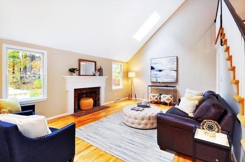 149 Willow St, Acton, MA 01720 photo 2