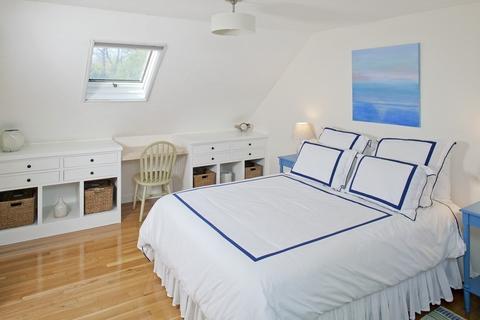 4 Polk Rd, Hingham, MA 02043 photo 8