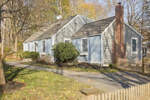 4 Polk Rd, Hingham, MA 02043 photo 1