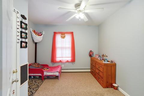 11 Champlain Ave, Blackstone, MA 01504 photo 12
