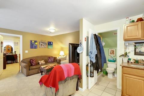 11 Champlain Ave, Blackstone, MA 01504 photo 23