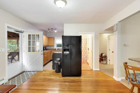 11 Champlain Ave, Blackstone, MA 01504 photo 14