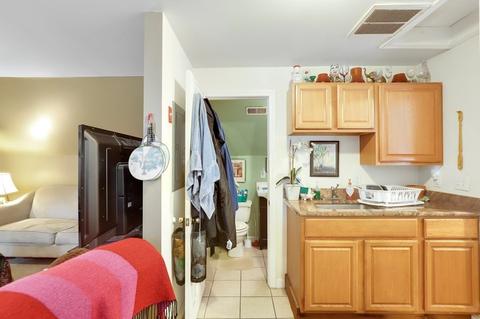 11 Champlain Ave, Blackstone, MA 01504 photo 21
