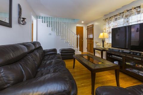 47 Shawmut St, Springfield, MA 01108 photo 7