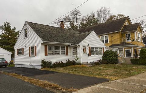 47 Shawmut St, Springfield, MA 01108 photo 1