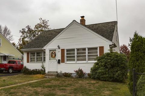 47 Shawmut St, Springfield, MA 01108 photo 3