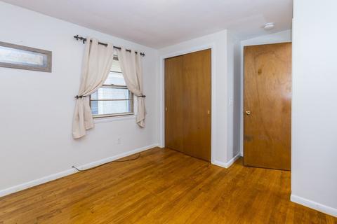 47 Shawmut St, Springfield, MA 01108 photo 21