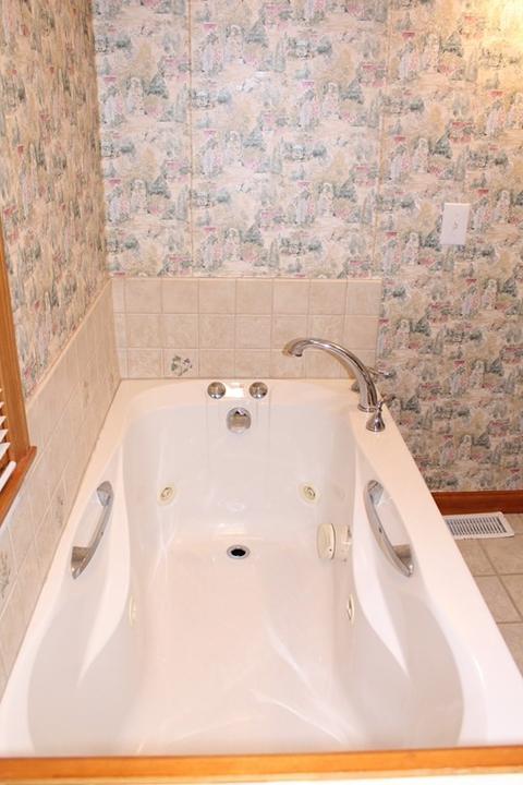 1079 Worcester Rd, Barre, MA 01005 photo 13
