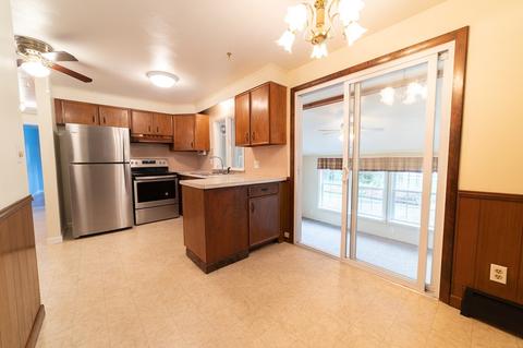 177 Artisan St, Chicopee, MA 01013 photo 3