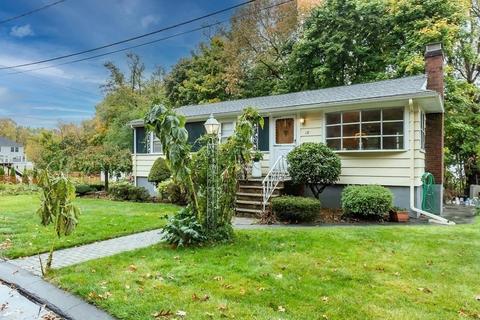 18 Crescent Ave, Saugus, MA 01906 photo 20