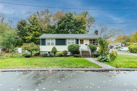 18 Crescent Ave, Saugus, MA 01906 photo 23