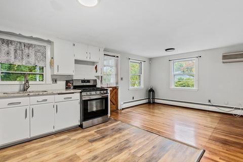 18 Crescent Ave, Saugus, MA 01906 photo 7