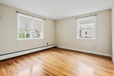 18 Crescent Ave, Saugus, MA 01906 photo 12
