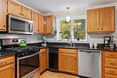 23 Deer Path #6, Maynard, MA 01754 photo 5