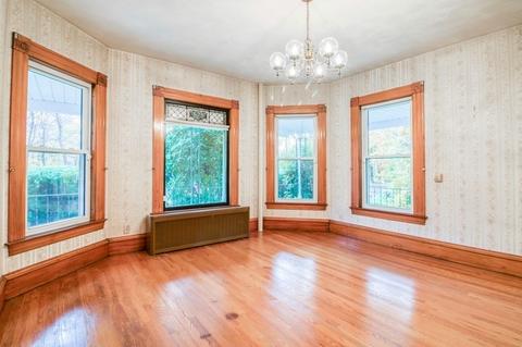 308 Prospect St, Chicopee, MA 01013 photo 9