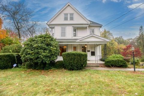 308 Prospect St, Chicopee, MA 01013 photo 1