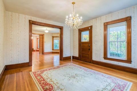 308 Prospect St, Chicopee, MA 01013 photo 17