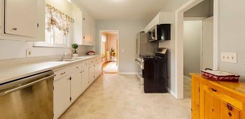 43 Klebart Ave, Webster, MA 01570 photo 8