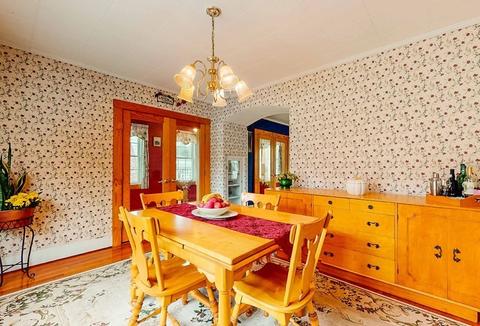 43 Klebart Ave, Webster, MA 01570 photo 9