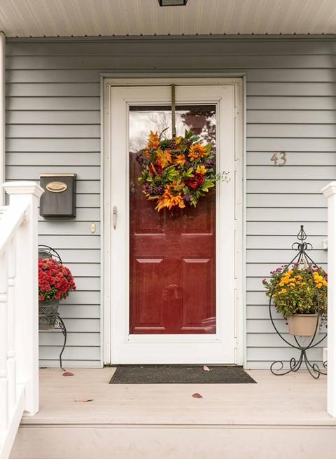43 Klebart Ave, Webster, MA 01570 photo 2