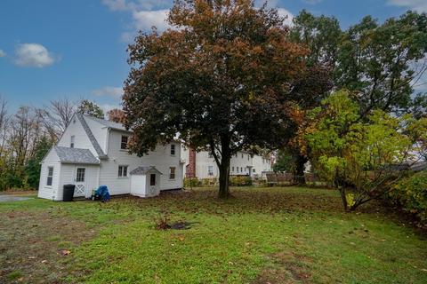 42 Middlesex Ave, Worcester, MA 01604 photo 18