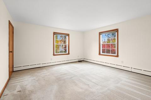 42 Middlesex Ave, Worcester, MA 01604 photo 9