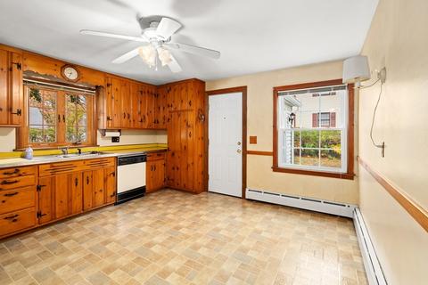 42 Middlesex Ave, Worcester, MA 01604 photo 7