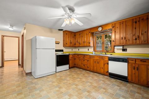 42 Middlesex Ave, Worcester, MA 01604 photo 6