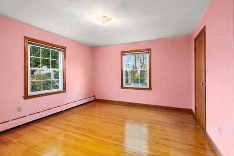 42 Middlesex Ave, Worcester, MA 01604 photo 8