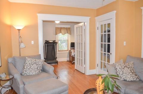 11 Alsace St, Springfield, MA 01108 photo 8