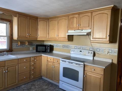 10 Budd Dr, Dudley, MA 01571 photo 5