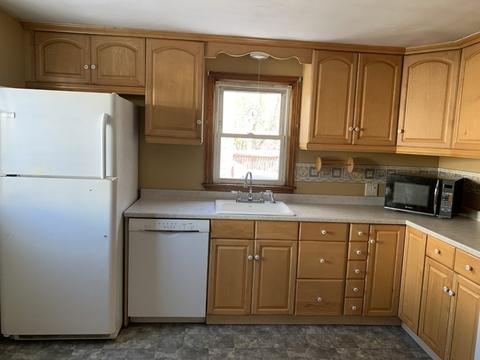 10 Budd Dr, Dudley, MA 01571 photo 8