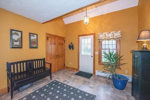 19 Kristopher Ln, Townsend, MA 01474 photo 3
