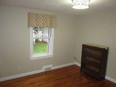 37 Dana St, Springfield, MA 01104 photo 25