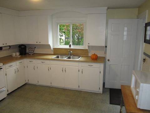 37 Dana St, Springfield, MA 01104 photo 8