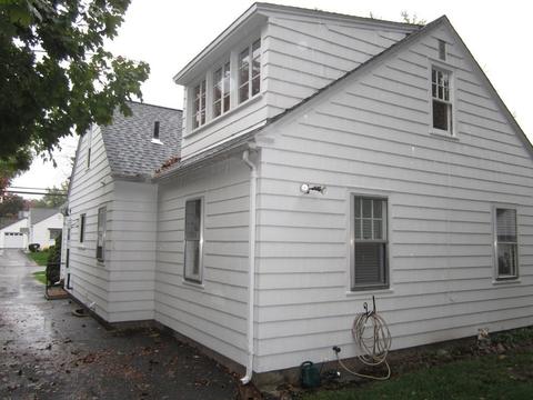 37 Dana St, Springfield, MA 01104 photo 3