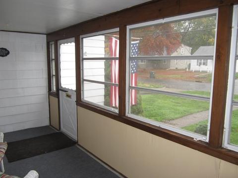 37 Dana St, Springfield, MA 01104 photo 18