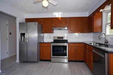 3 Rickey Dr, Maynard, MA 01754 photo 2