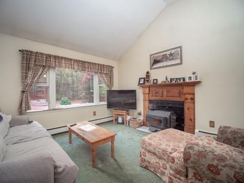 405 River St, Dunstable, MA 01827 photo 5