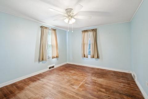 18 Strong St, Springfield, MA 01104 photo 15