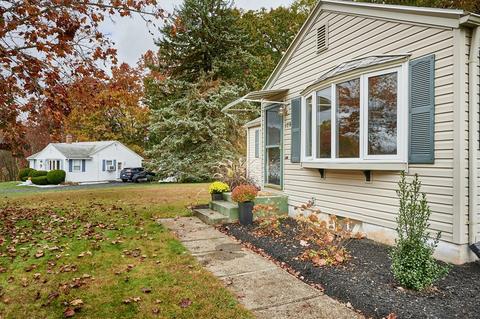 178 Michael St, Ludlow, MA 01056 photo 3