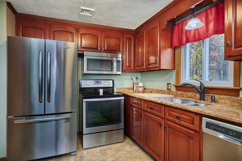 178 Michael St, Ludlow, MA 01056 photo 11