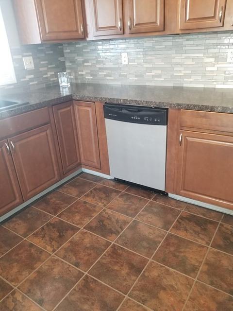 356 Charles St, Fall River, MA 02724 photo 17
